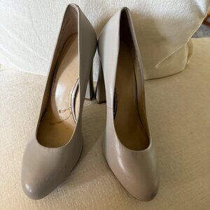 Nine West Grey Heels